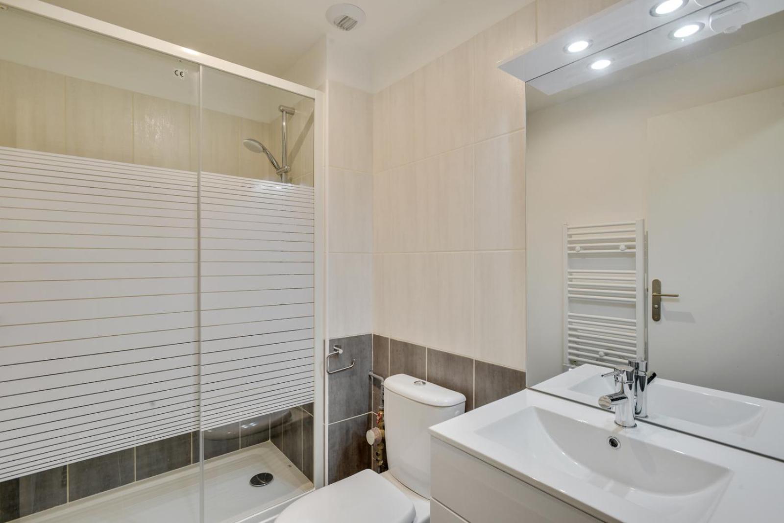 806 Suite Magic - Superbe Appartement Баньоле Екстериор снимка